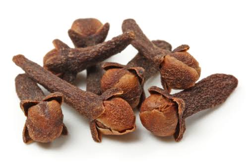Cloves (Laung لونگ)